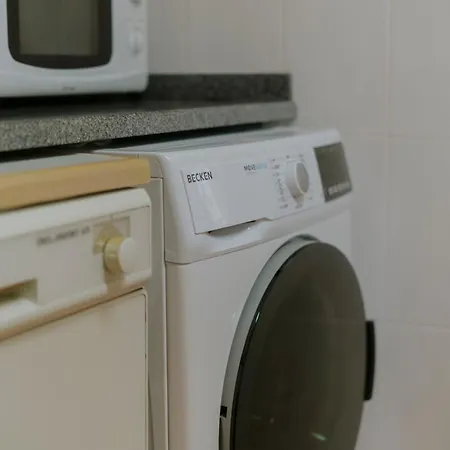 69 - Regi Belga Apartament Peniche